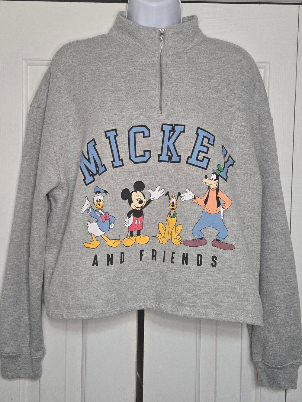 Disney Mickey And Friends Quarter Zip Sweatshirt Womens XL Gray Cropped Pullover